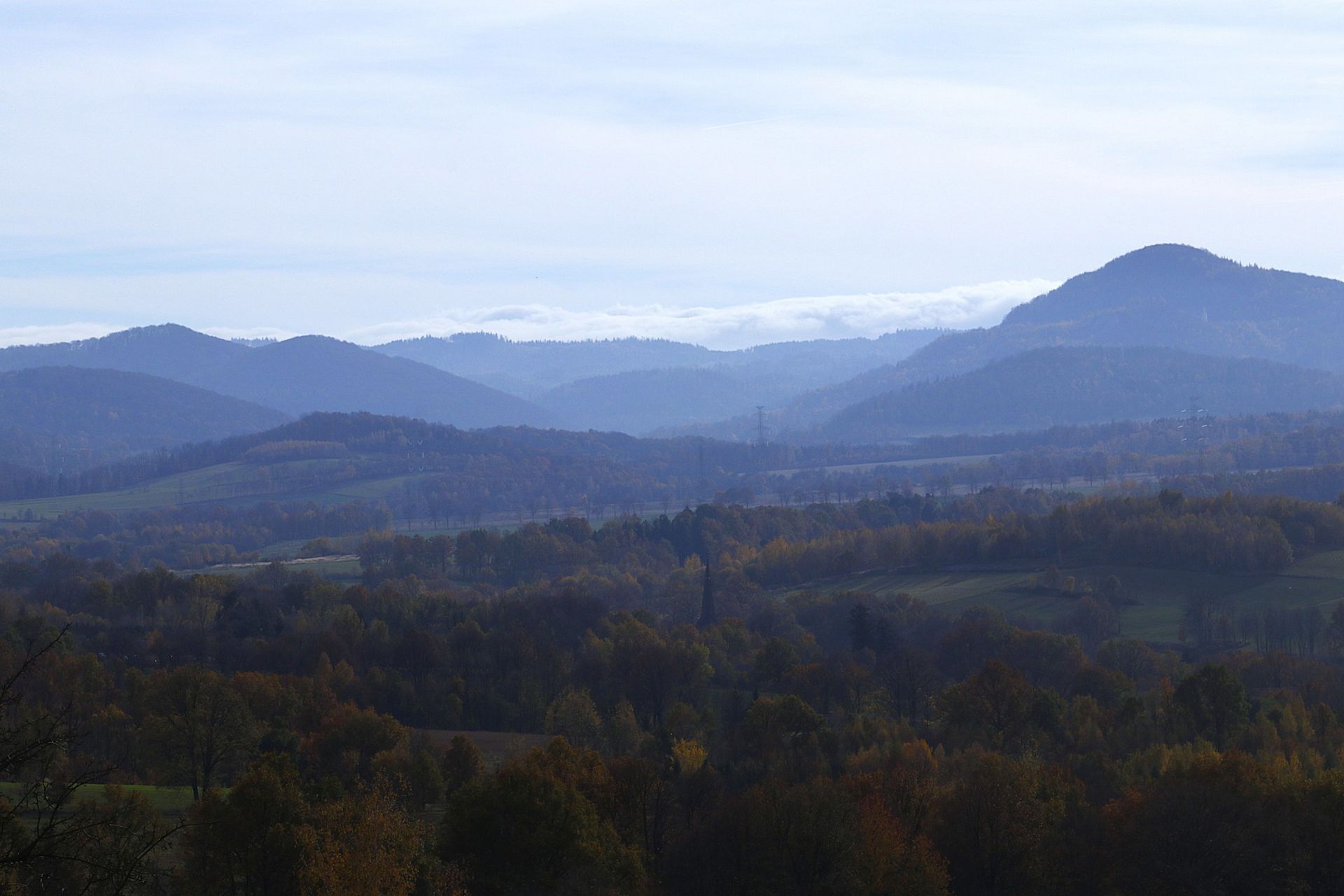 Mgła w Krainie Wygasłych Wulkanów